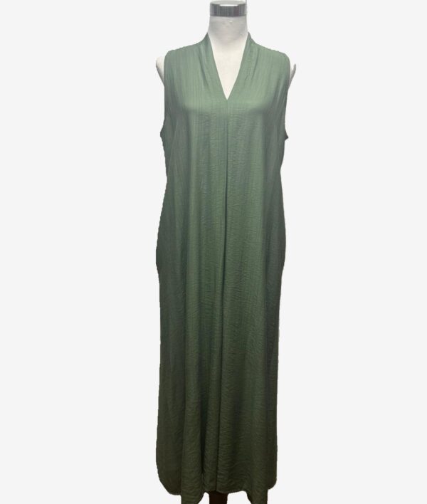 Vestido desmangado