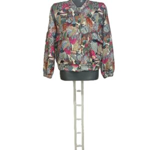 Chaqueta estampada con animales ilustrados