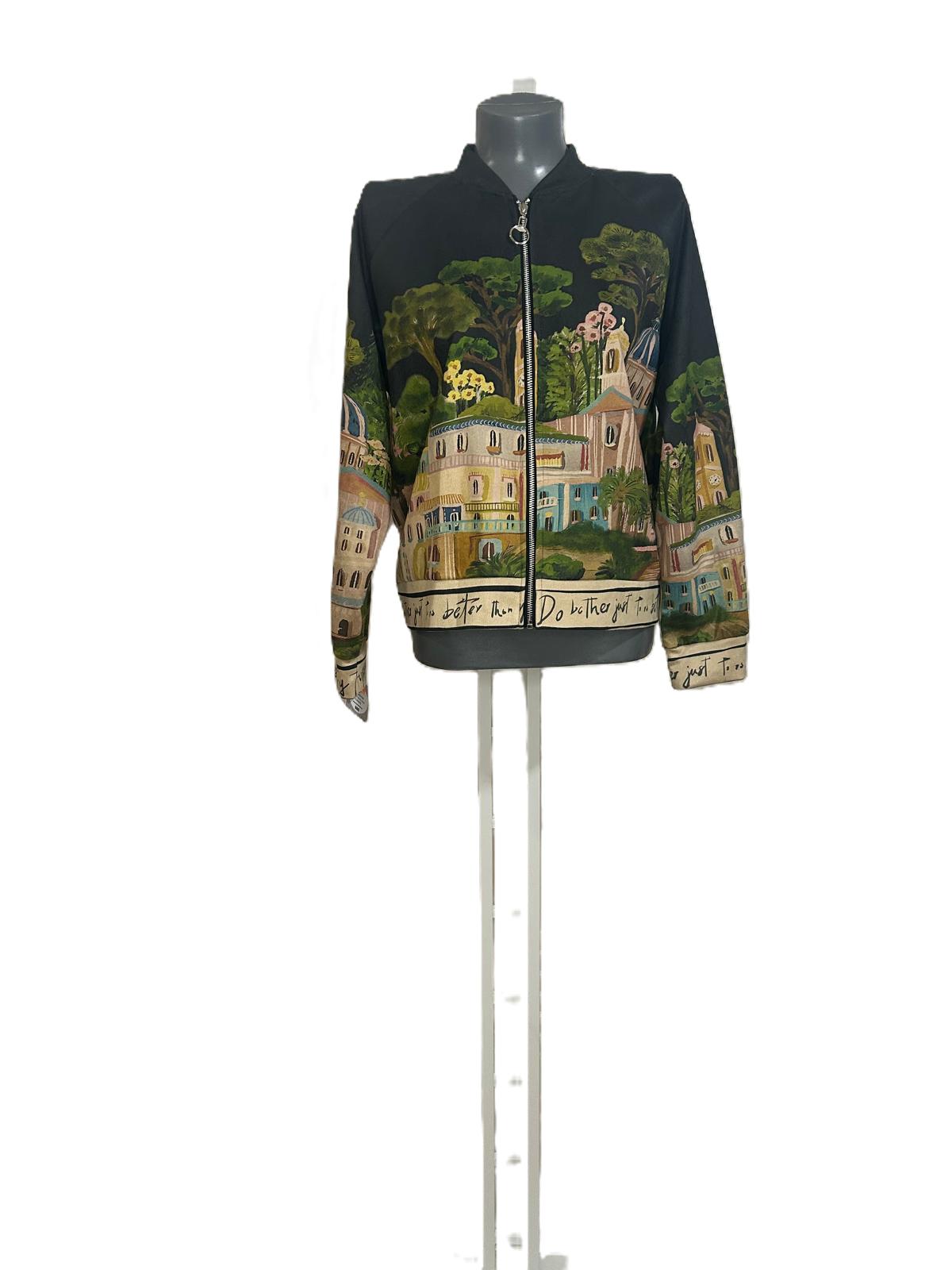 Chaqueta artística con estampado escénico